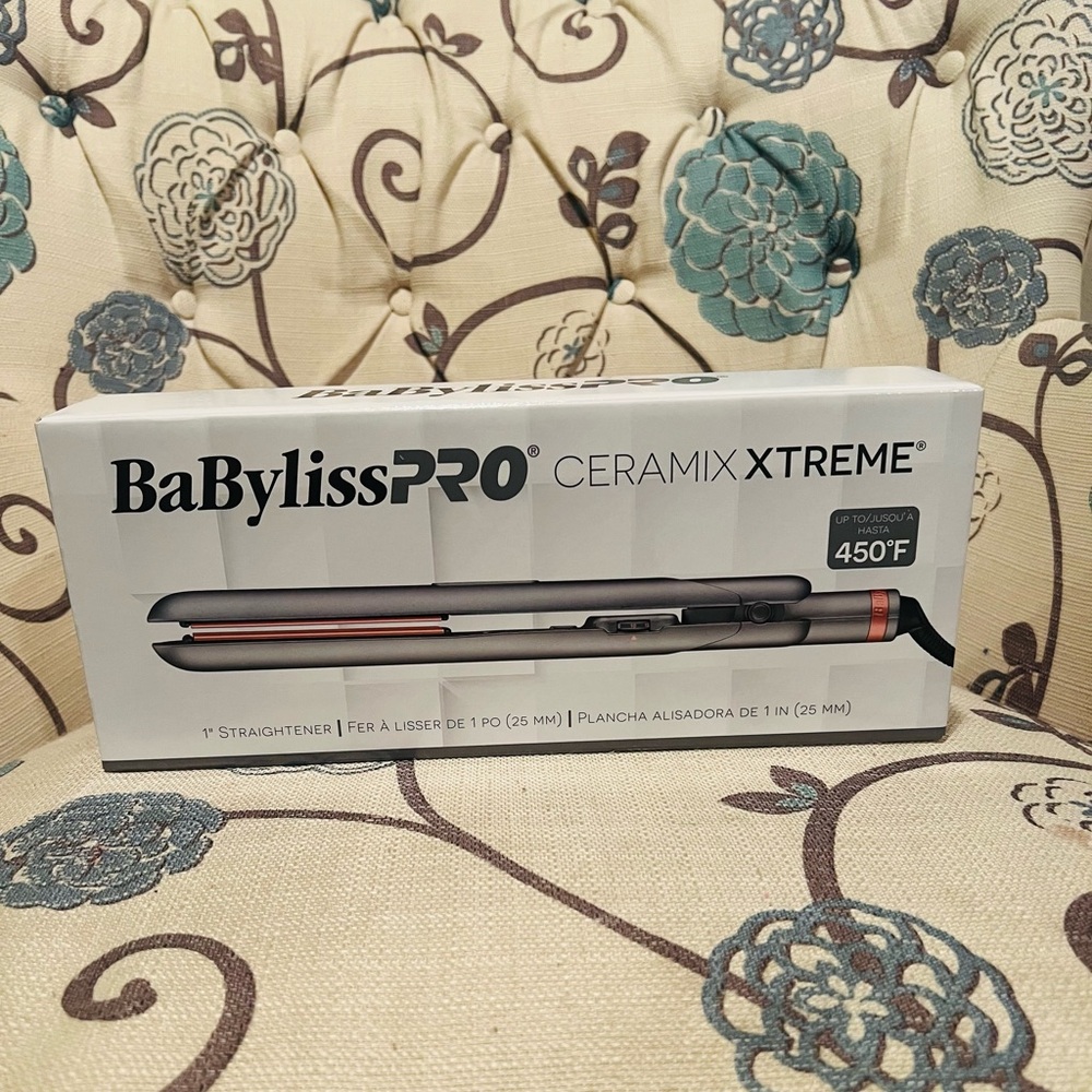 New Babylyss flat iron